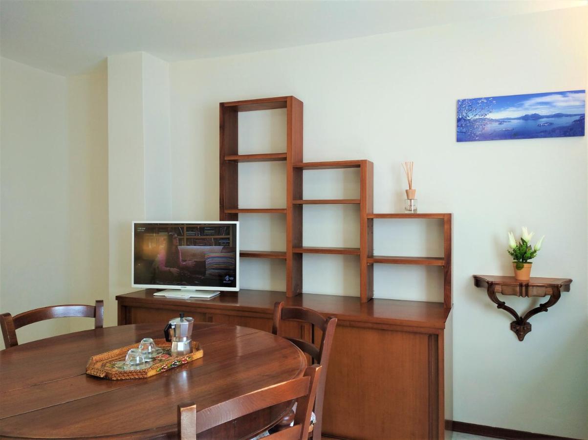 Miryam Apartment Baveno Bagian luar foto